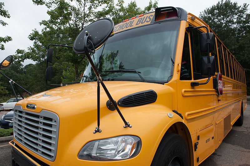 Image of yellow school bus | Relationship Help | Reconnecting Columbus